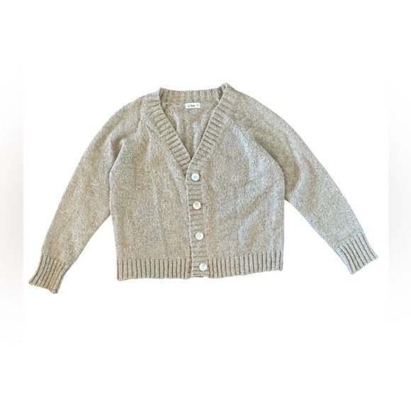 Oatmeal Cardigan with Abalone Buttons - Picture 4 of 11